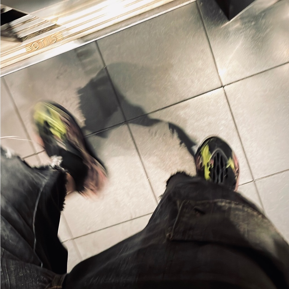 Meet your Posher, Mell